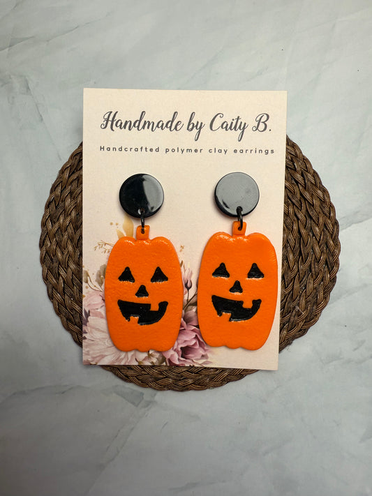 Large Jack-O'lantern