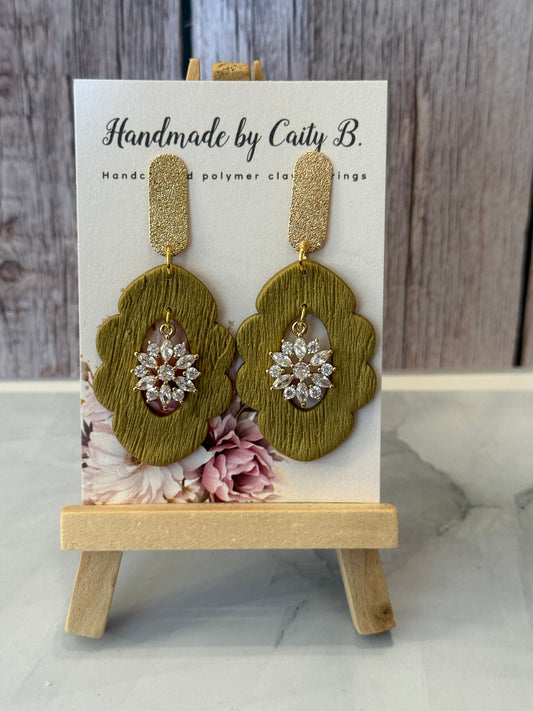 golden scalloped dangles with flower and gold tops