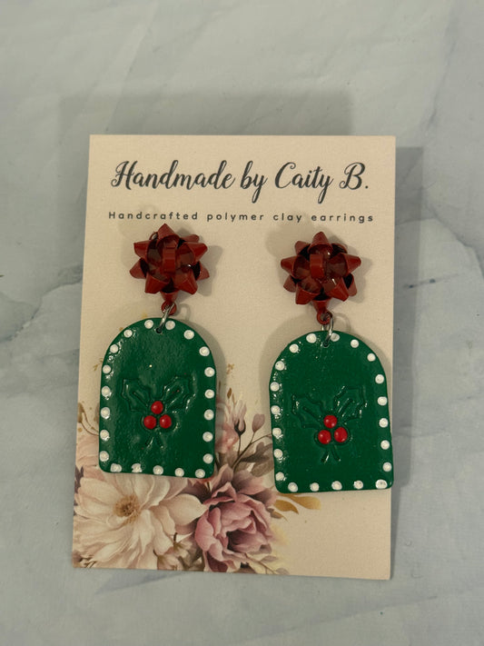 Holly frames with Bow Tops