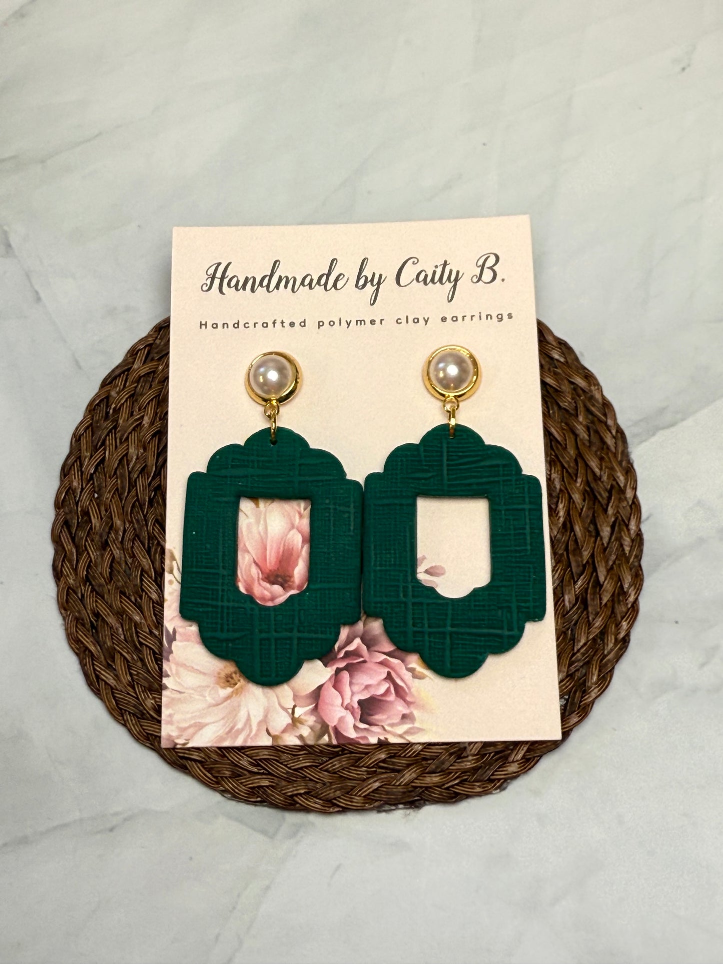 Vintage Inspired Green and Pearl Earrings