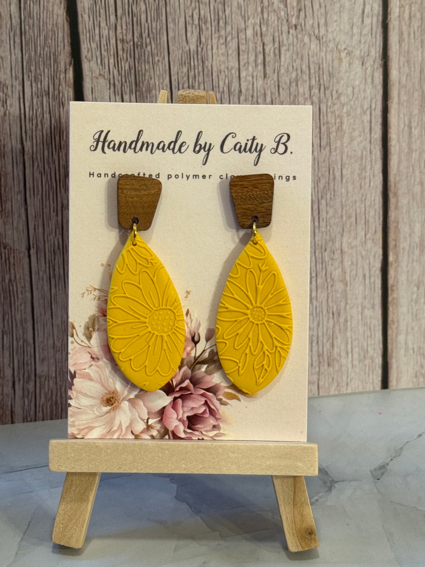 Sunflower Pattern Dangles with wooden tops