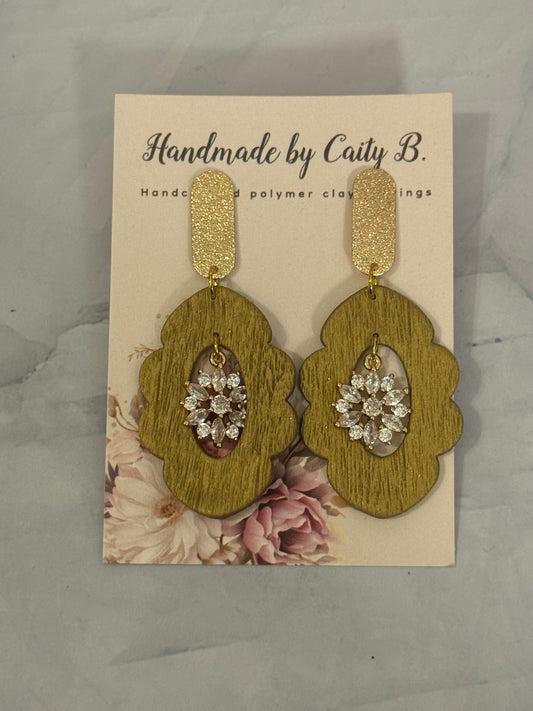 Gold Scallops with gold tops