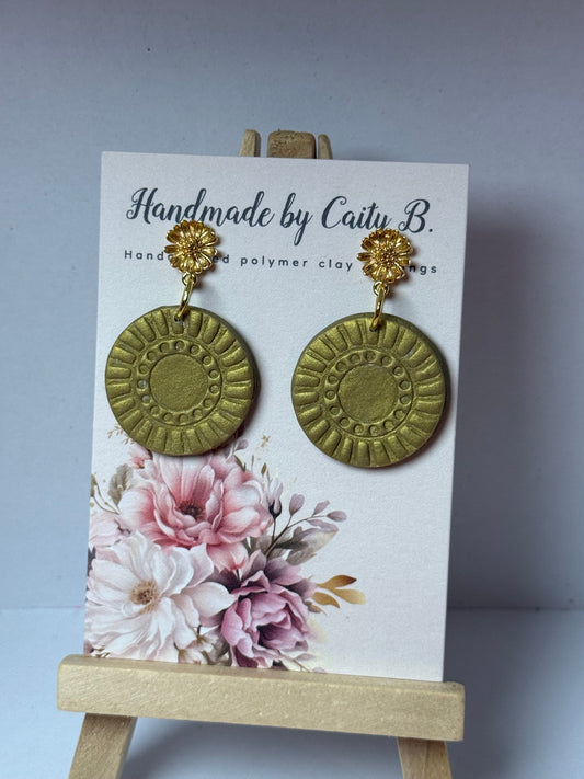 gold circle drop earrings