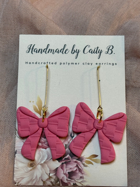 pink bows
