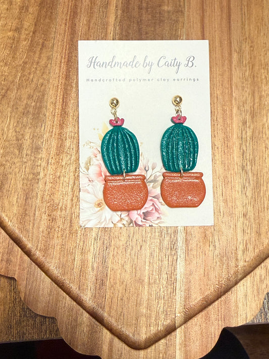 cactus pink flowers with gold ball stud tops