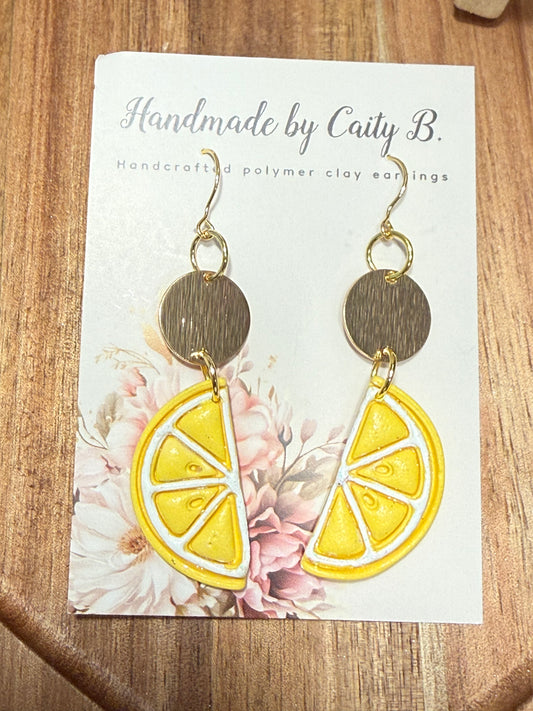 lemon slice dangles with gold circle charm
