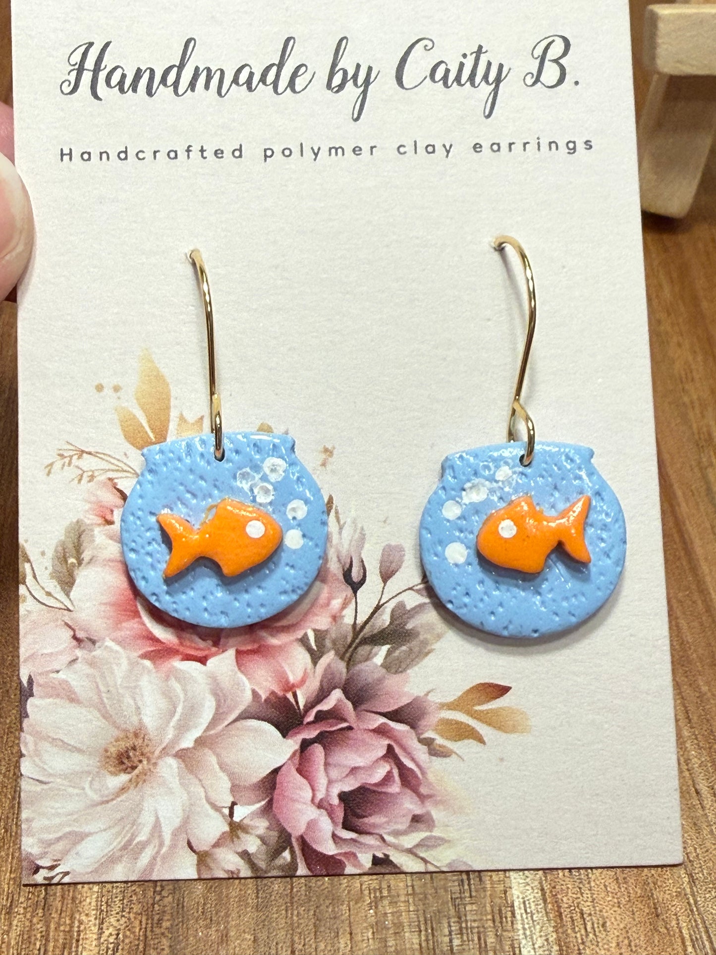 goldfish bowls with gold dangles