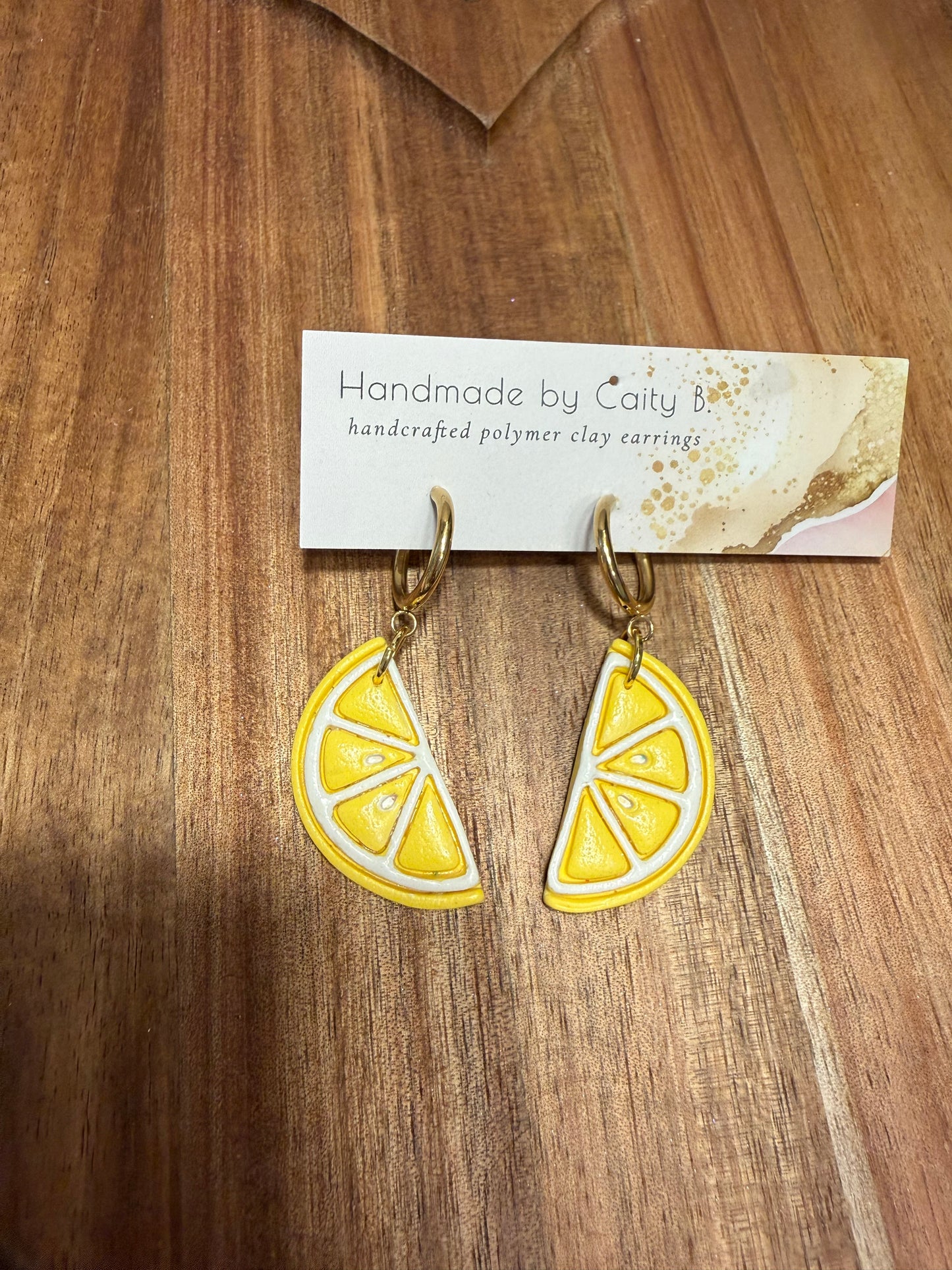 lemon slice gold Huggies