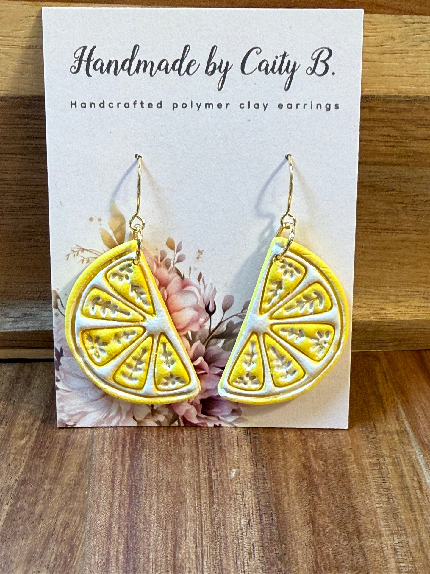 Floral lemon slices