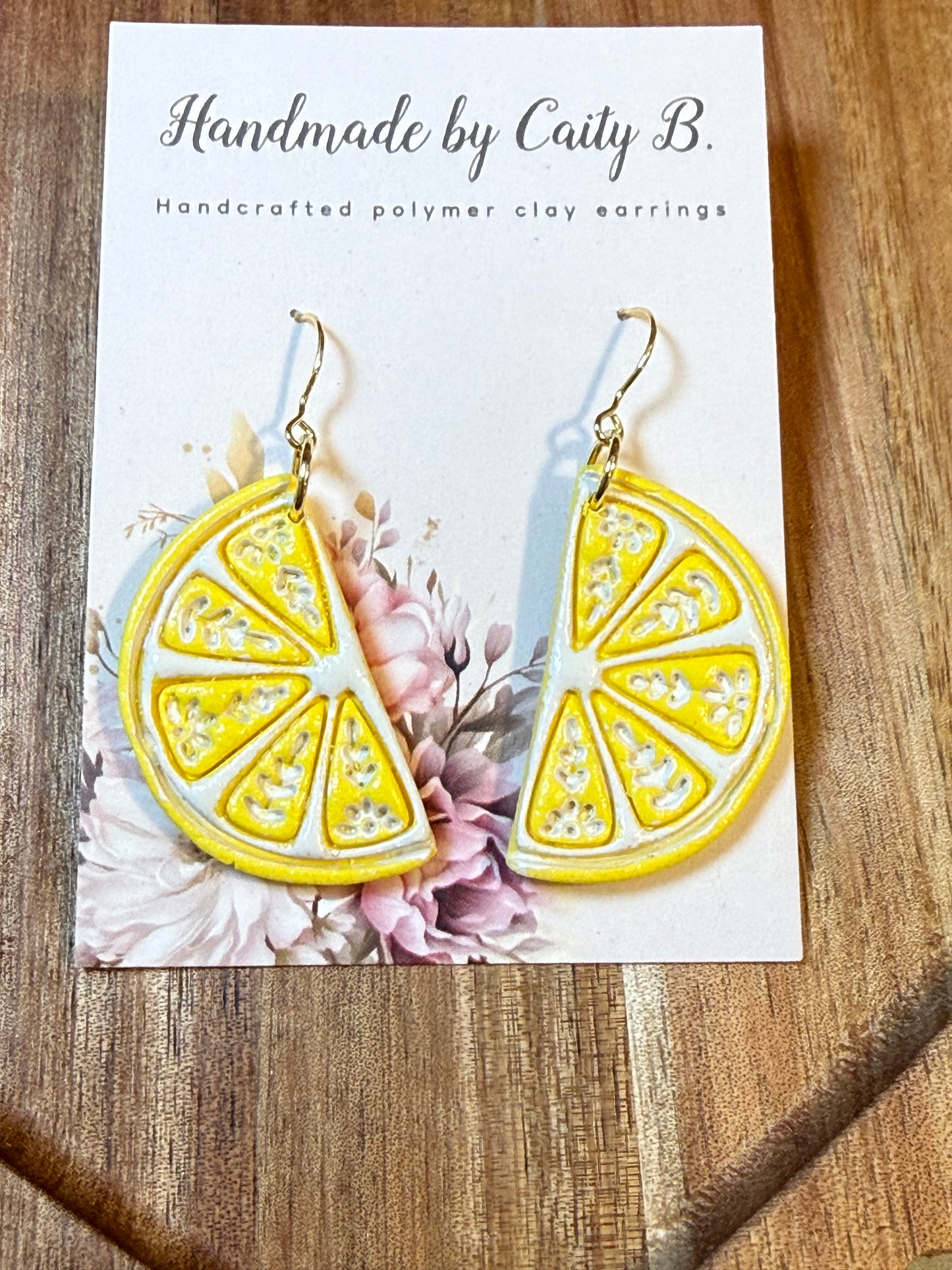 Floral lemon slices